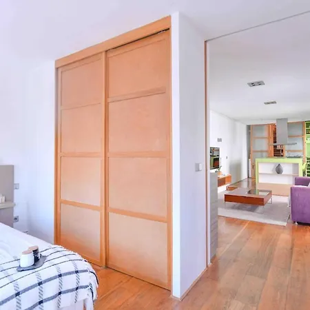 Appartement Loft Design Climatisé Parking Gratuit - 10min Paris - 25 Min - Vincenne Centre *